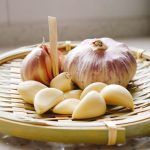 benefits of garlic for skin