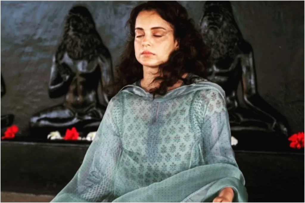 kangana-ranaut in salwar without makeup