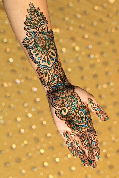 Glitter Mehndi karwa chauth design 2