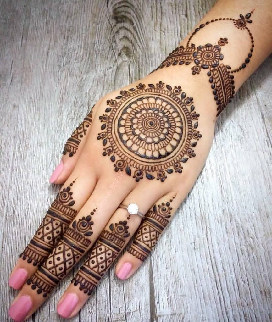 Mandala Karva Chauth Mehendi Design 2